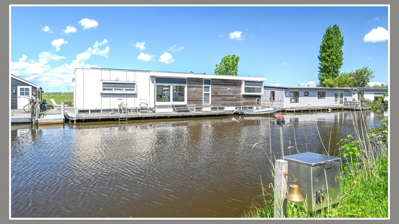 Maison nature à Broek in Waterland
