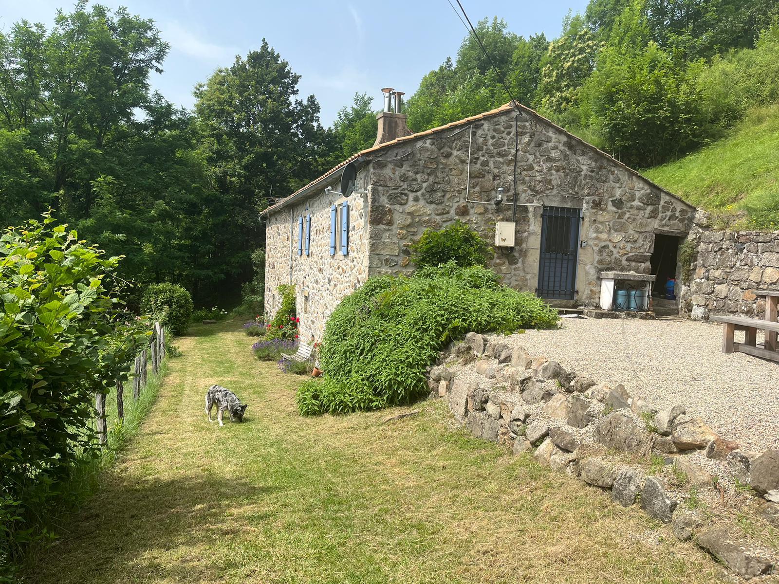Maison nature à Pourcheres