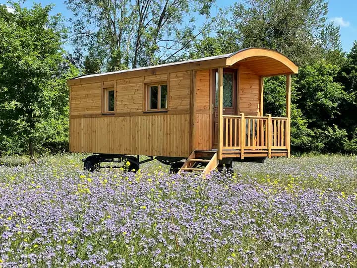 Nature house in La vespiere-friardel