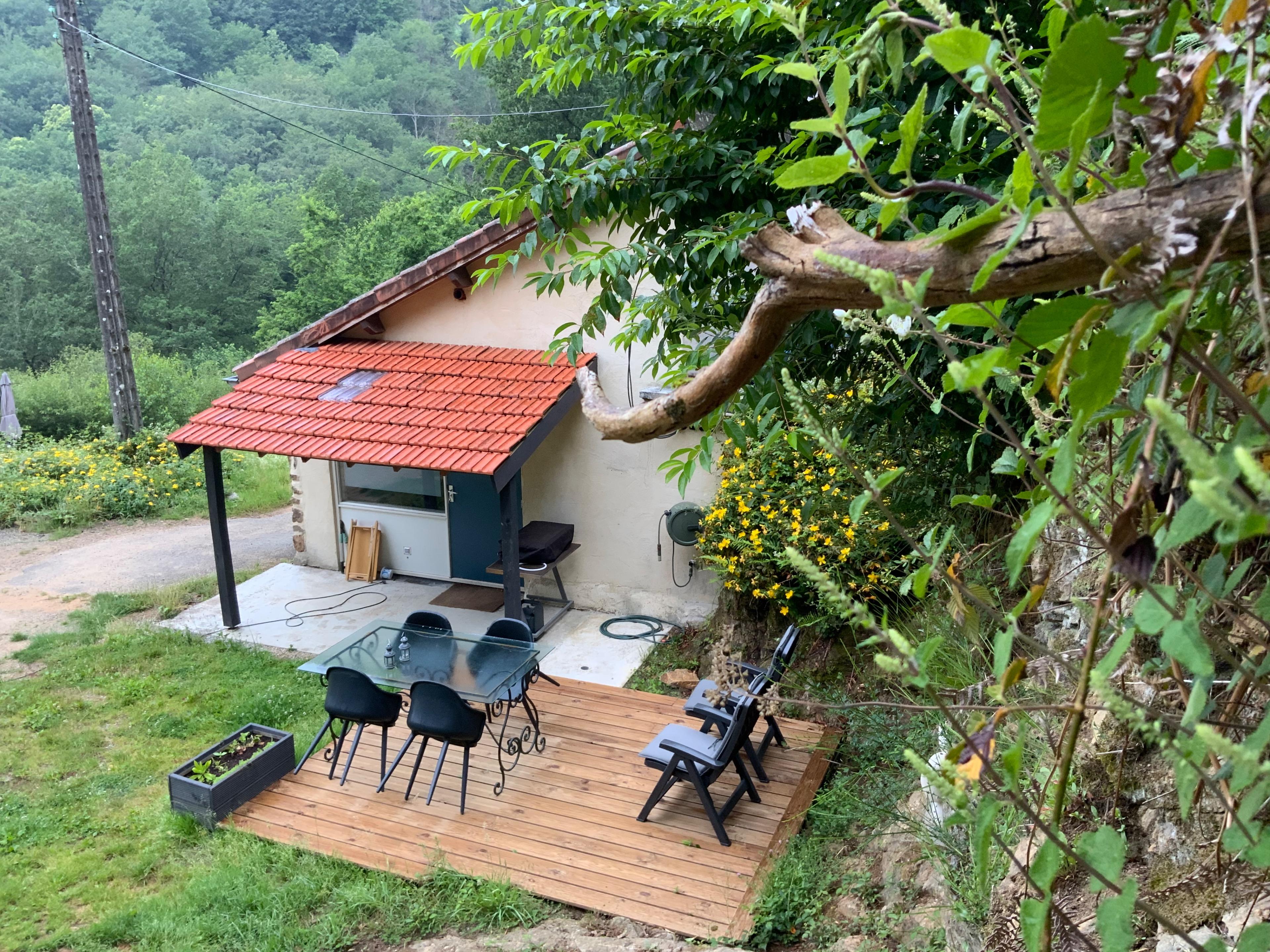 Nature house in St. Julien le Petit