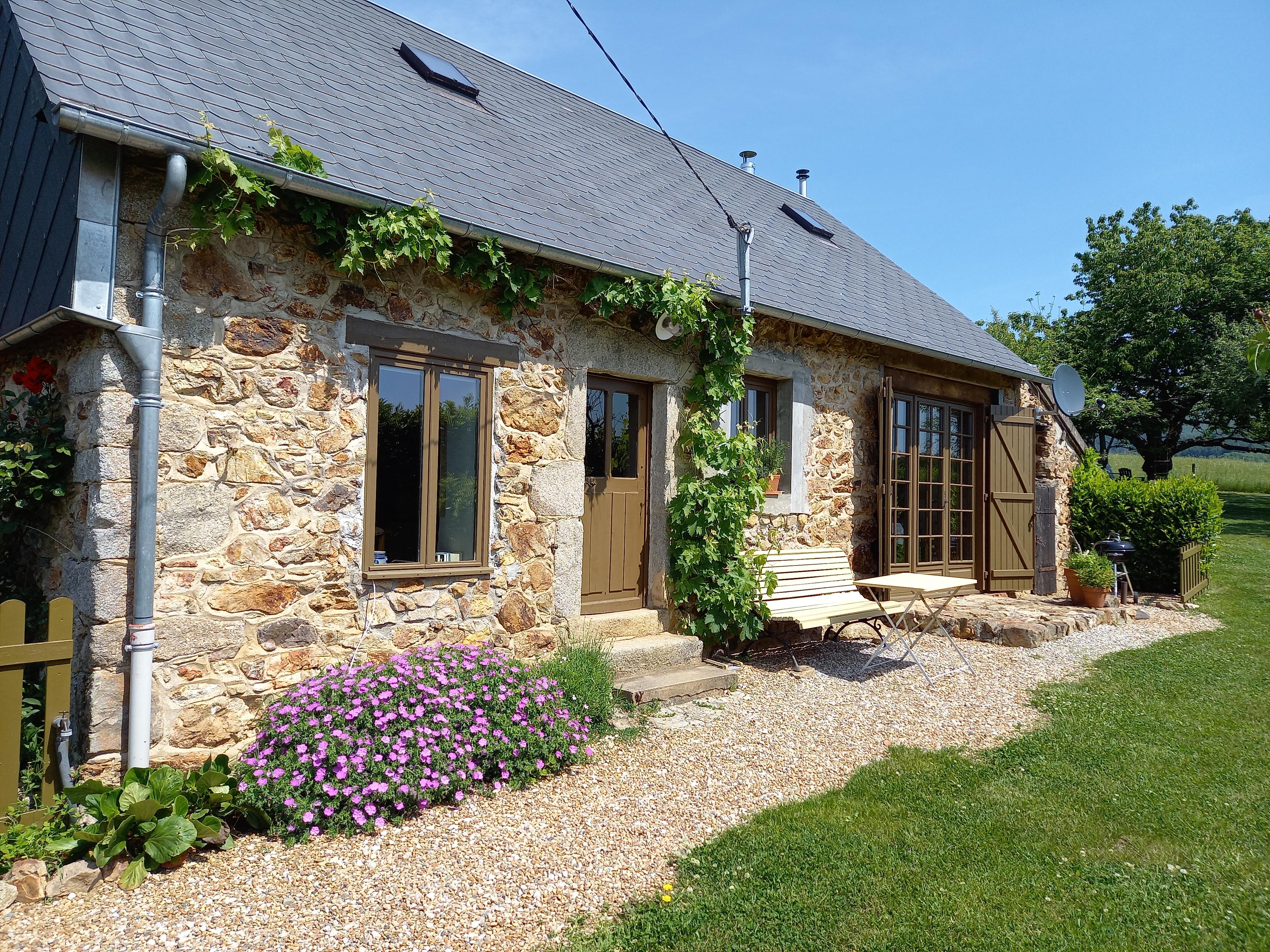 Maison nature à Larochemillay