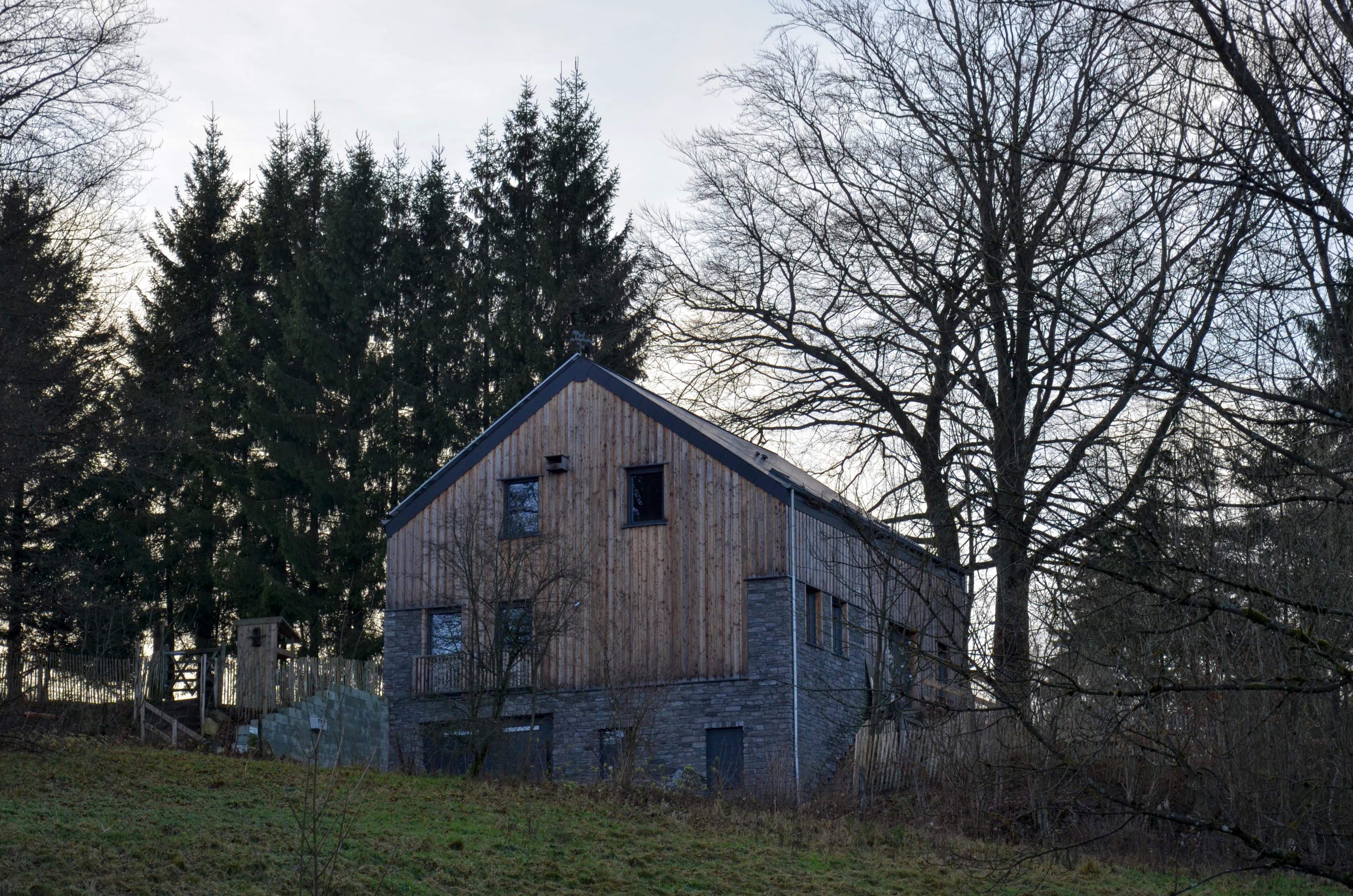 Maison nature à Tailles