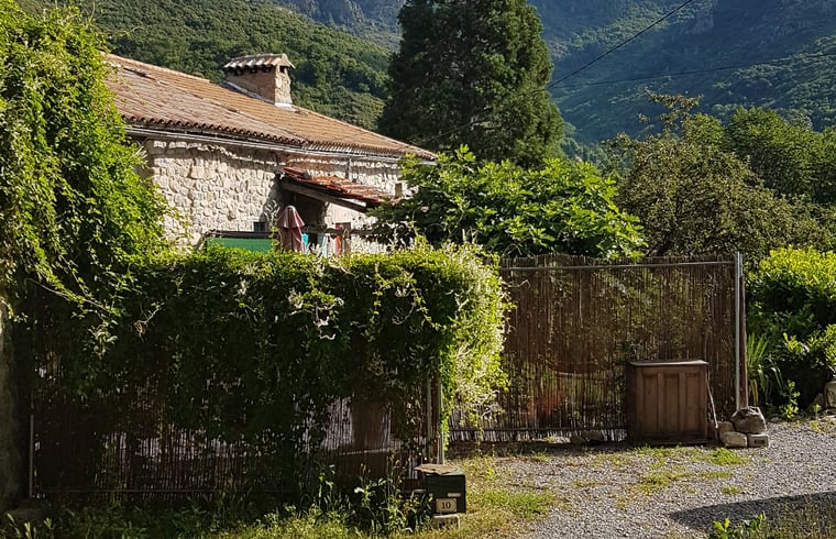 Vakantiehuis in Mayres — foto 1