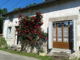 Nature house in Châtillon-sur-Saone