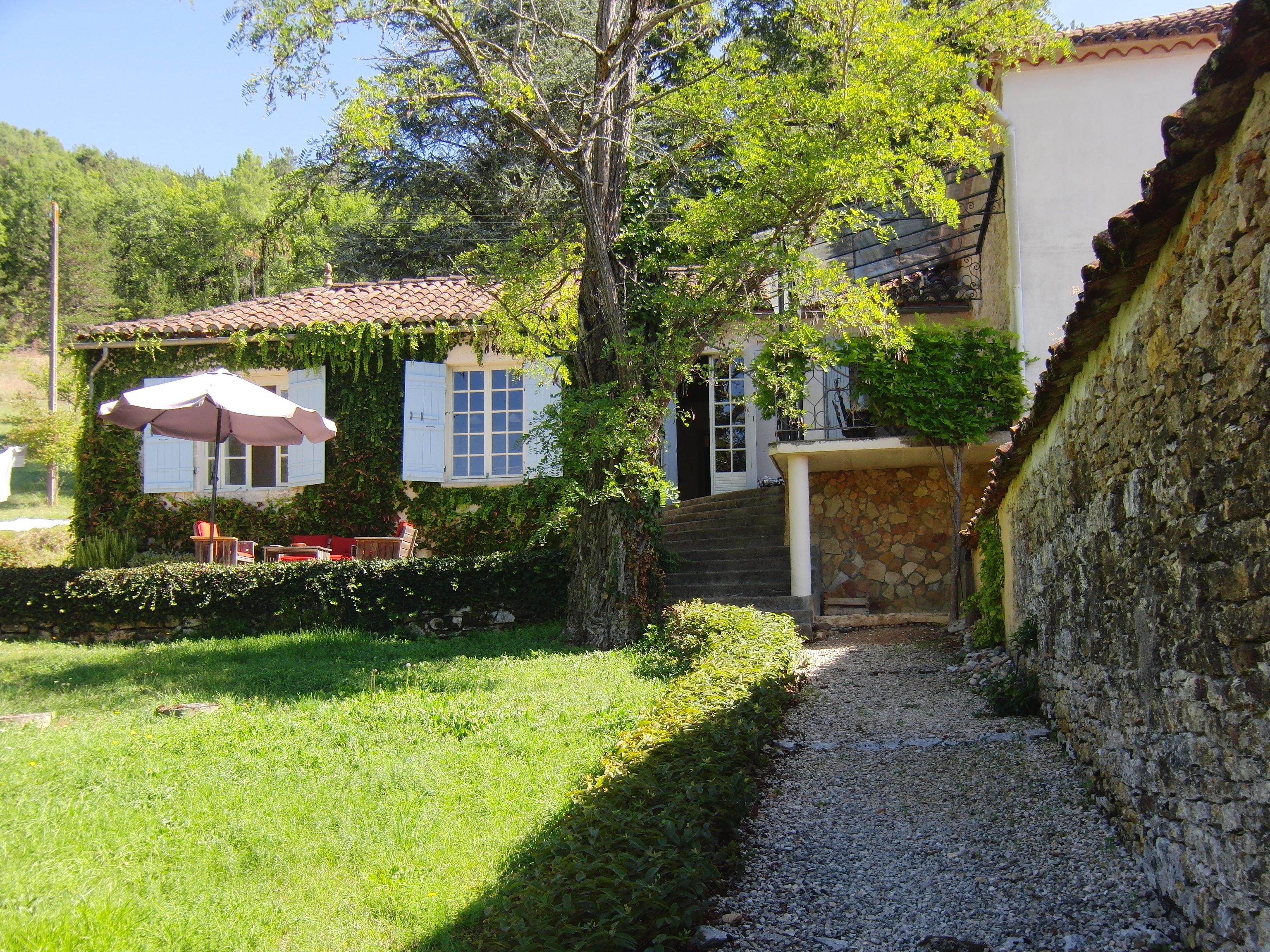 Nature house in Puy  l'Eveque