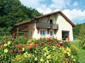 Nature house in Haut-du-Them-Château-Lambert