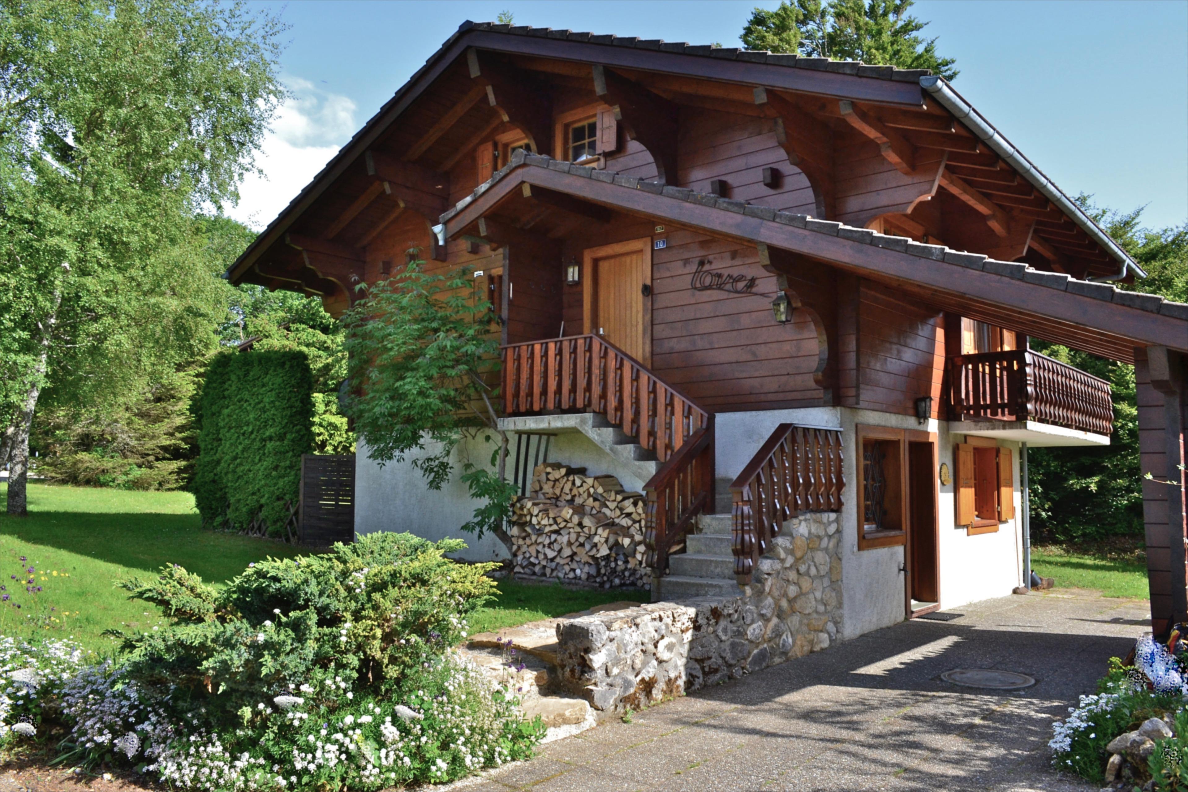 Nature house in St. Cergue