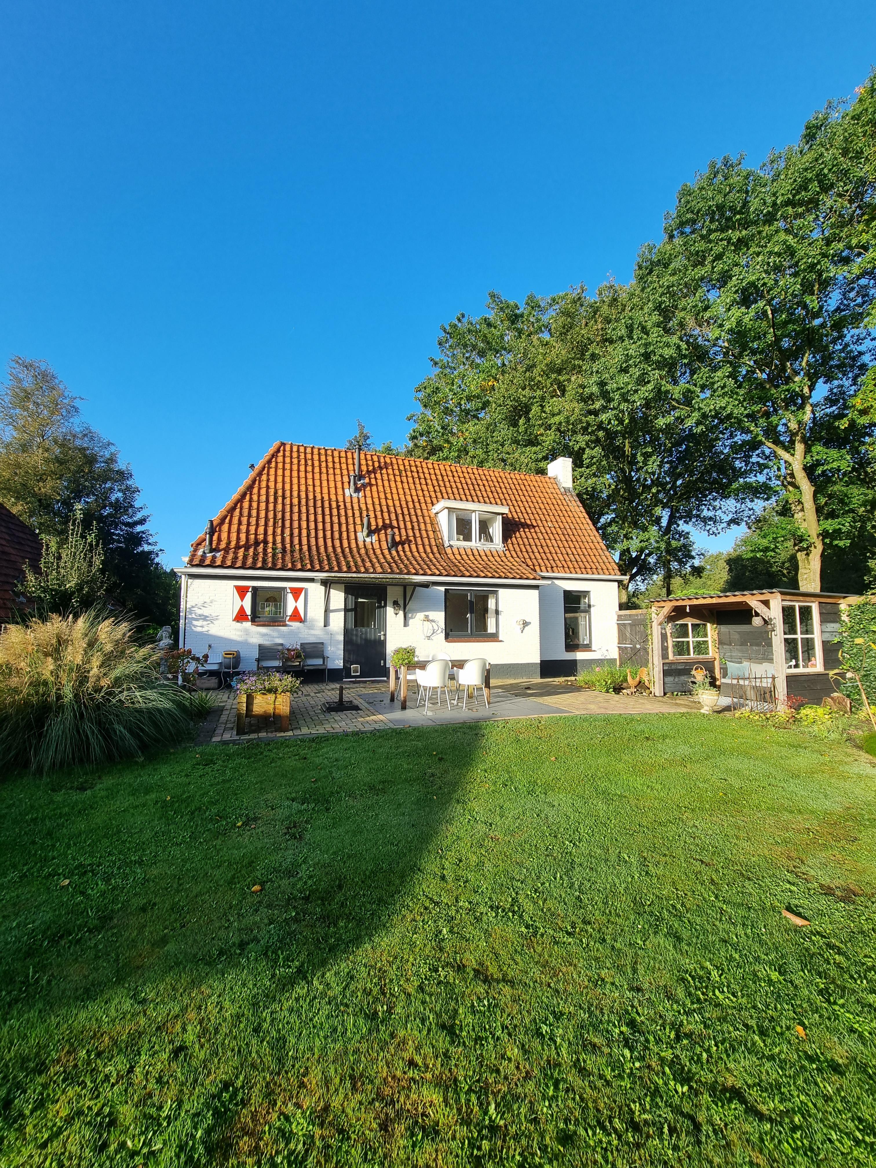 Maison nature à Eesergroen