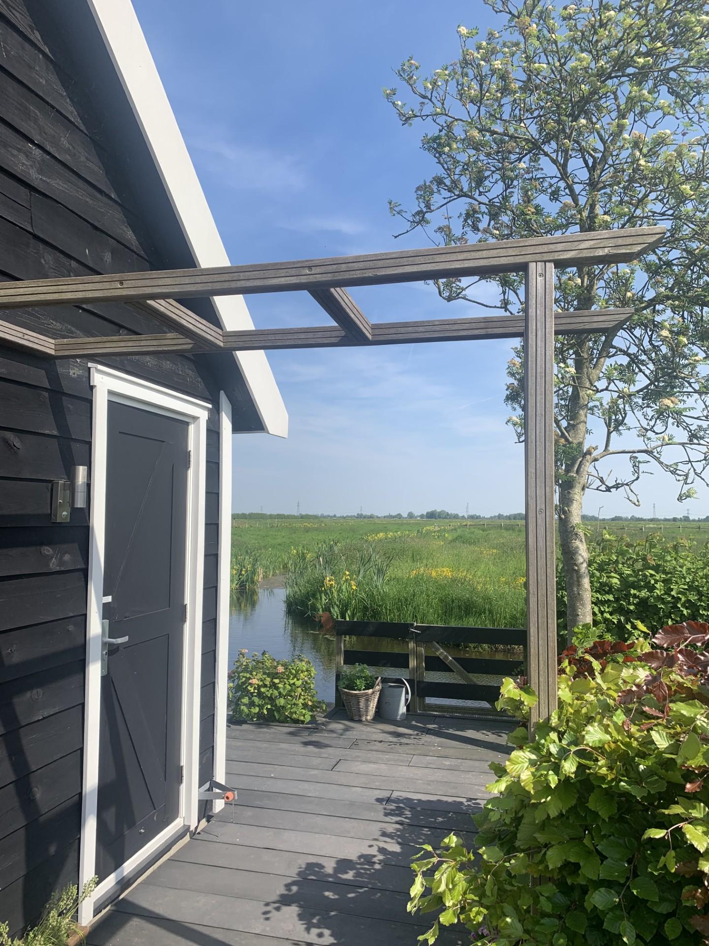 Nature house in Gouderak
