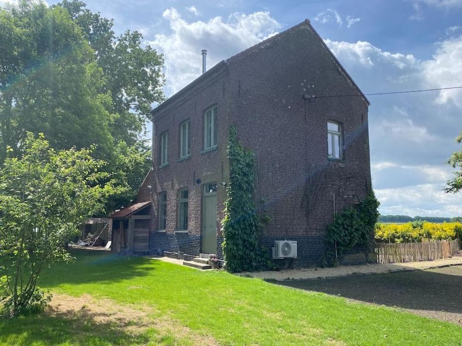 Nature house in Spiere-helkijn