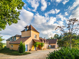 Nature house in Clermont-de-Beauregard