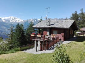 Nature house in Pila